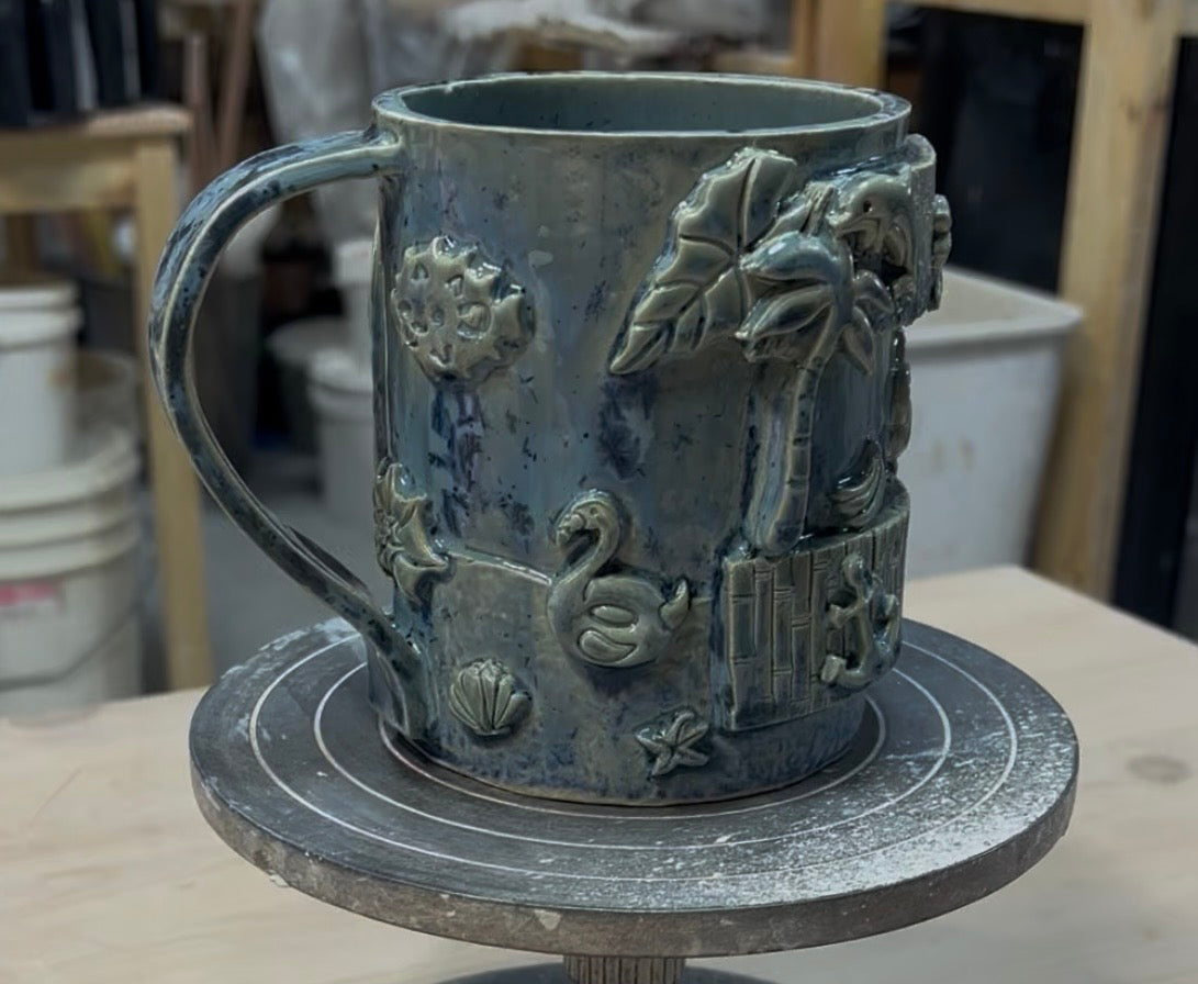 Tiki Bar Scene Mug in Blue Crystal